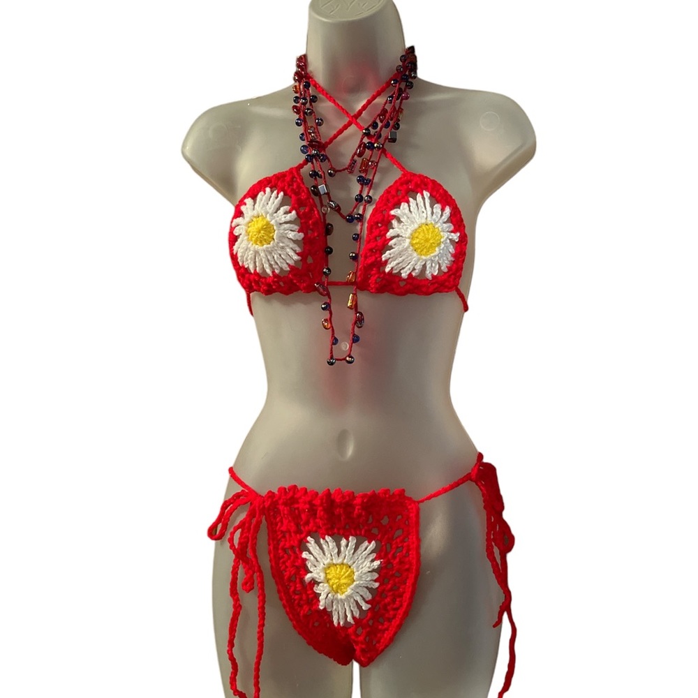 Hot Girl Summer Red Daisy Bikini Set